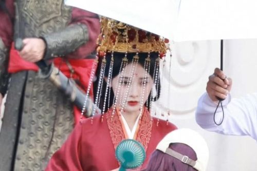 Mỹ nhân hồng y đẹp nhất Trung Quốc hóa tân nương ở phim mới, 'visual' không góc chết làm CĐM mê mệt