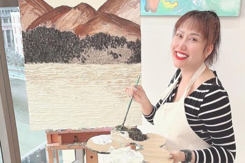 Phi Thanh Vân đón 'tin vui' ở tuổi 42