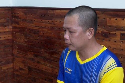 Nhân viên trường học 'giở trò đồi bại' với nữ sinh