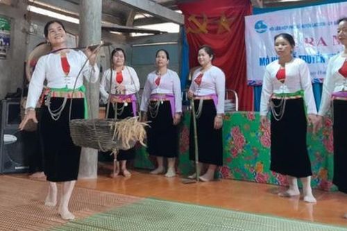 Tổ truyền thông cộng đồng: Số lượng, thành phần, tiêu chuẩn