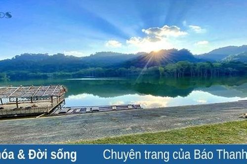 Mênh mang du ngoạn lòng hồ