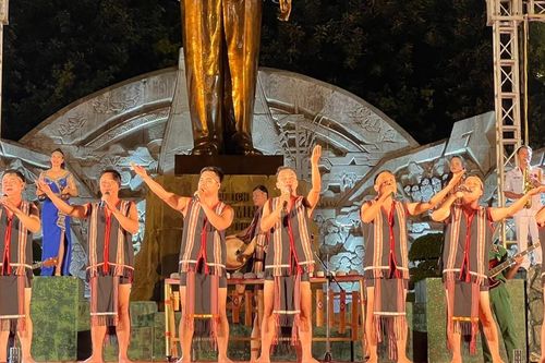 Gia Lai: Công diễn các tiết mục xuất sắc của Liên hoan Nghệ thuật quần chúng