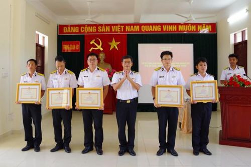 Trung đoàn 451: Sơ kết thực hiện cuộc vận động về quản lý, khai thác vũ khí trang bị kỹ thuật giai đoạn 2020 - 2024