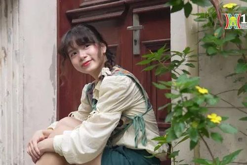 Chụp ảnh chân dung trên phố cổ
