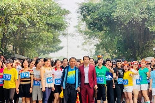 Phát động chặng 2 giải chạy bộ 'Vì sức khỏe Việt Nam' lần hai