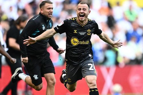 Southampton thắng nghẹt thở Leeds United trong trận cầu 140 triệu bảng