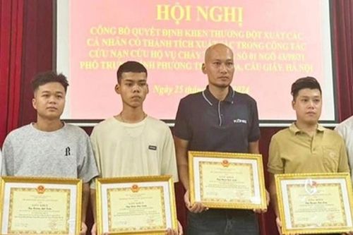 Thủ tướng gửi thư khen hành động dũng cảm cứu nạn nhân mắc kẹt trong đám cháy ở phố Trung Kính