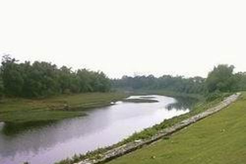 Khổ như dân vùng hành lang thoát lũ