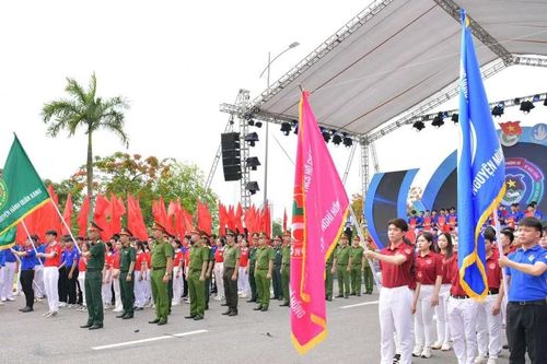 Đồng loạt ra quân chiến dịch Thanh niên tình nguyện hè năm 2024