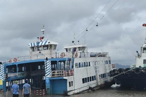 Thông tin mới nhất về sự cố suýt chìm phà ở Cát Bà, Hải Phòng