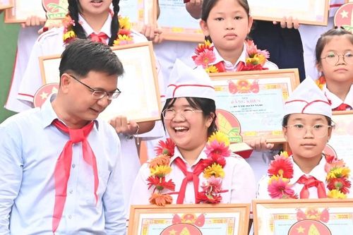 Kỷ niệm Ngày thành lập Đội TNTP Hồ Chí Minh