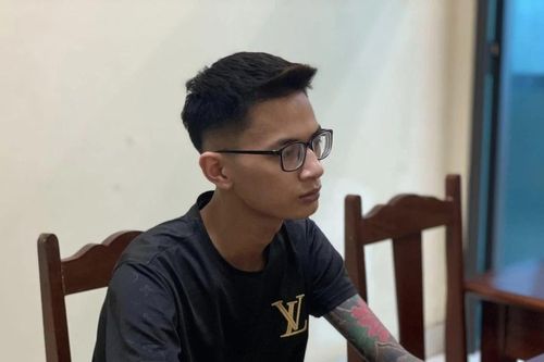 Bắt thanh niên 21 tuổi làm môi giới đưa người trái phép ra nước ngoài