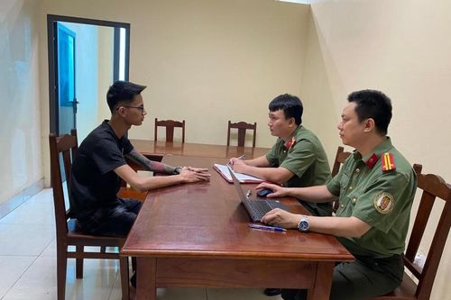 Bắt đối tượng tổ chức cho người khác trốn sang Campuchia lao động bất hợp pháp