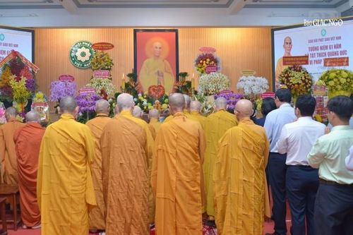 Giáo hội Phật giáo Việt Nam tưởng niệm 61 năm ngày Bồ Tát Thích Quảng Đức vị pháp thiêu thân