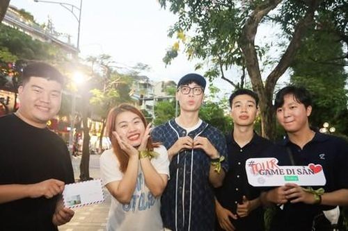 Trải nghiệm foodtour phố cổ Hà Nội bằng trò chơi di động