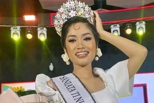 Khoảnh khắc thí sinh hoa hậu nhảy lên người nam ca sĩ gây tranh cãi