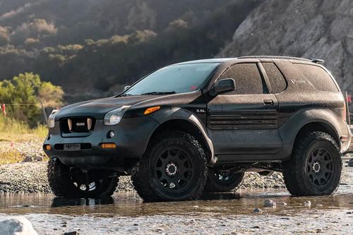 6 mẫu xe SUV trông kỳ quặc nhất vào những năm 1990