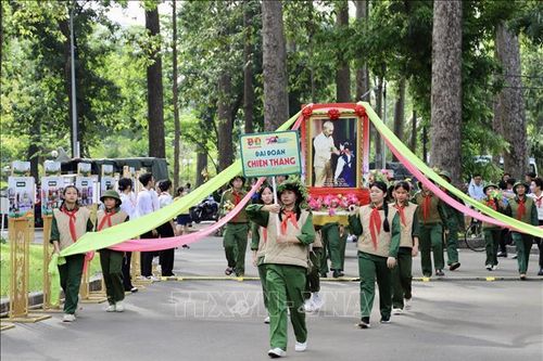 Tô thắm thêm trang sử vàng Đội Thiếu niên Tiền phong Hồ Chí Minh