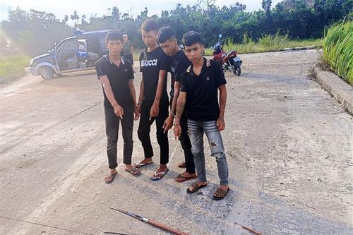 Lâm Đồng: Khởi tố 4 đối tượng cướp tài sản của du khách đi săn mây