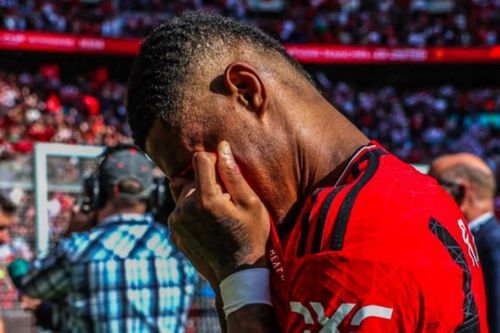 Sao MU khóc như mưa sau chức vô địch FA Cup: Chiến tích không tưởng của tập thể bị hoài nghi
