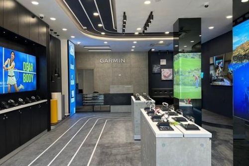 Garmin kỷ niệm 30 năm thành lập, ra mắt đồng hồ dành cho người chơi thể thao chuyên nghiệp