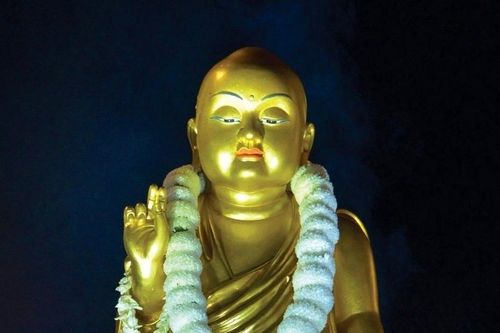 Đức Phật ra đời
