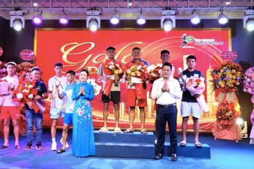Bế mạc giải Tennis Báo chí Nghệ An lần thứ 5