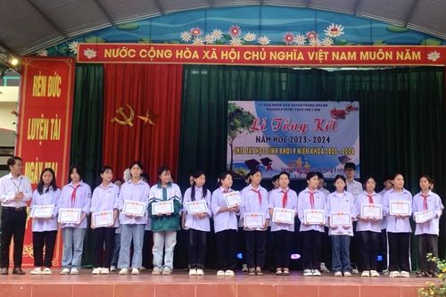 Trường Phổ thông dân tộc Nội trú THCS Trà Lĩnh (Trùng Khánh) 97,7% học sinh đạt khá, giỏi