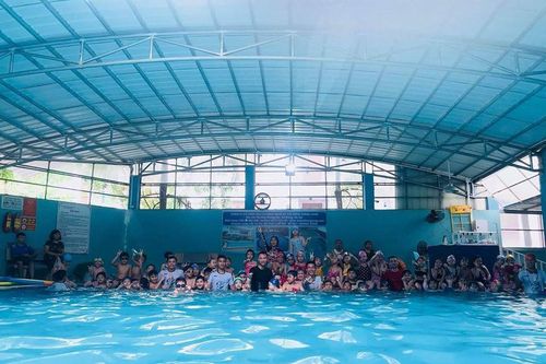 Những bể bơi Hà Đông sạch, hiện đại nhất