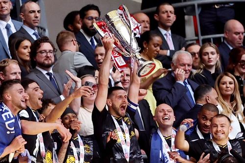 Cảm xúc vỡ òa trong ngày Southampton trở lại Premier League