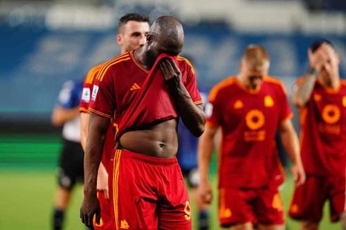 AS Roma ôm hận bởi kịch bản khó tin
