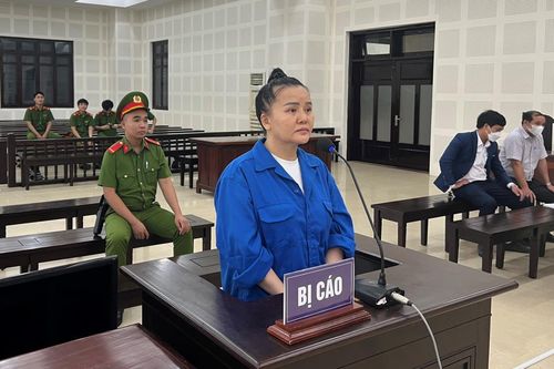 'Trap girl' U40 bẫy tình, lừa tiền nhiều chàng trai