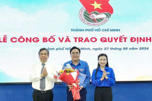 Trao quyết định công nhận Bí thư Thành đoàn TPHCM