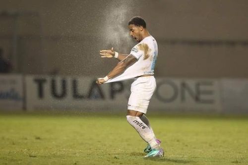 V-League: Tiền đạo Rafaelson ghi 5 bàn trong trận Nam Định thắng Thanh Hóa