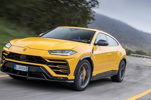 Siêu SUV Lamborghini Urus bị triệu hồi vì lỗi bung nắp ca-pô