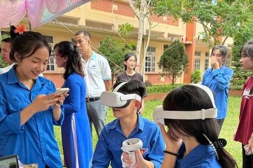 Tuổi trẻ Lạng Sơn sôi nổi ra quân Thanh niên tình nguyện hè 2024