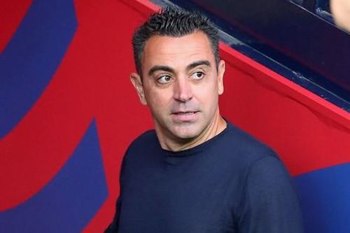 Xavi buông lời cay đắng, trách Barca trong ngày ra đi