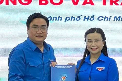 Trao quyết định của Ban Bí thư T.Ư Đoàn về công nhận Bí thư Thành Đoàn TPHCM
