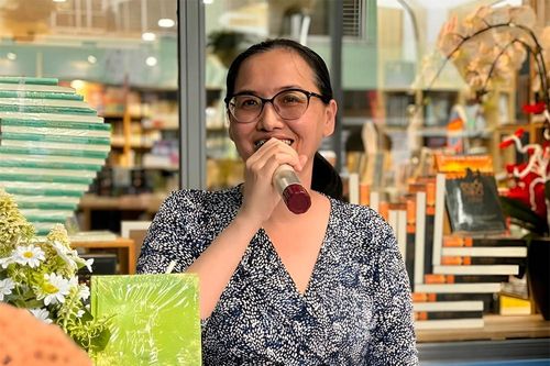 'Độc giả cần sáng suốt lựa chọn sách giữa thời đại số'