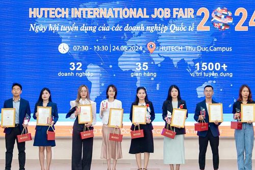 Ngày hội tuyển dụng của các doanh nghiệp quốc tế 'hút' sinh viên Hutech