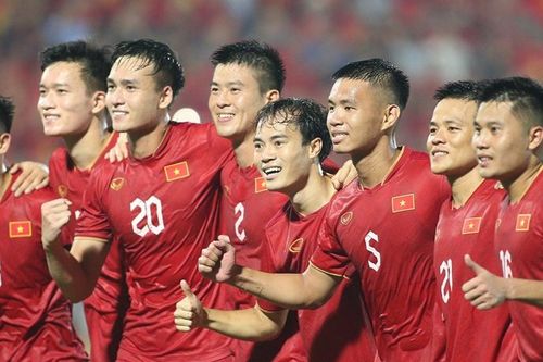 Danh sách tuyển Việt Nam: Không có Công Phượng, Văn Quyết