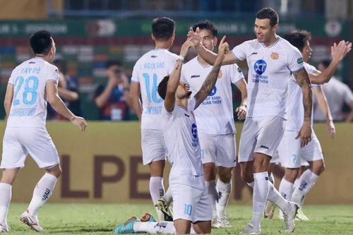V-League 2023 - 2024: Nam Định tiến gần tới chức vô địch