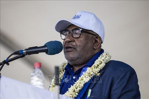 Tổng thống Comoros tuyên thệ nhậm chức nhiệm kỳ mới