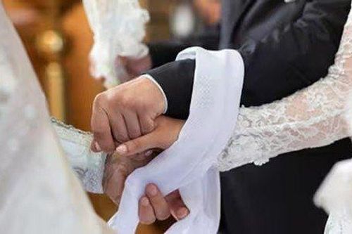 Án Nước ngoài - Luật Việt Nam: Chồng kiện vợ vì là… đàn ông!