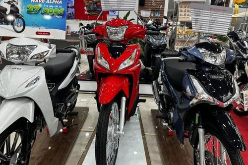 Giá xe Honda Wave RSX tháng 5/2024 giảm cực mạnh, rẻ áp đảo Wave Alpha và Future