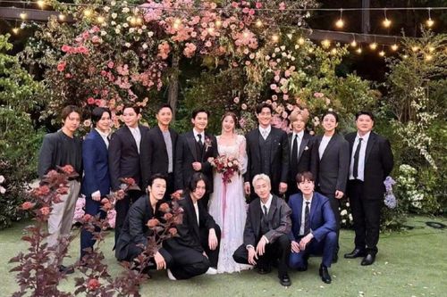 Chuyện độc lạ của giới showbiz: Bốn cặp nghệ sĩ nổi tiếng đều cưới trong một ngày