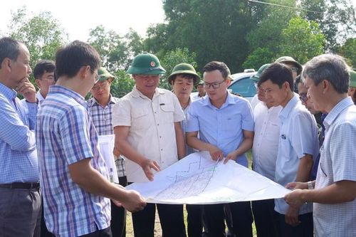 Bàn giao 'mặt bằng sạch' dự án Cảng hàng không Quảng Trị trong năm 2024