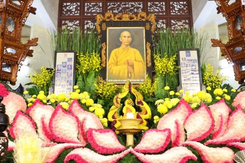 Lễ tưởng niệm Bồ-tát Thích Quảng Đức tại di tích sau cùng của ngài ở TP.HCM