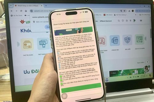 Các ngân hàng liên tục nhắc khách hàng đăng ký sinh trắc học