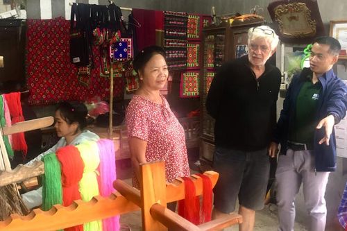 Thổ cẩm truyền thống Cao Bằng sẽ được quảng bá tại Hội nghị quốc tế lần thứ 8 của Mạng lưới CVĐC toàn cầu UNESCO khu vực Châu Á - Thái Bình Dương